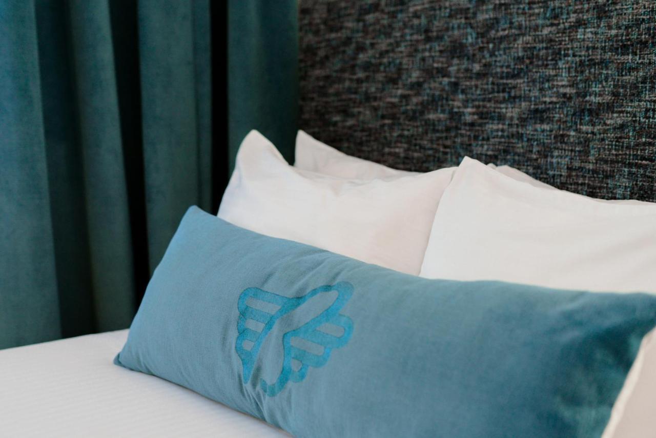 The Burrard Hotel Vancouver Bagian luar foto
