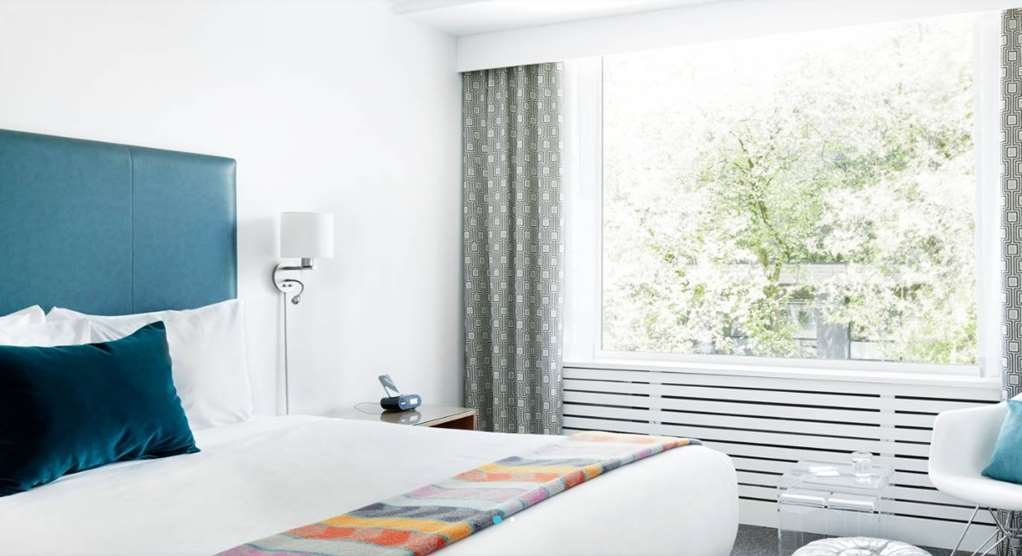 The Burrard Hotel Vancouver Ruang foto