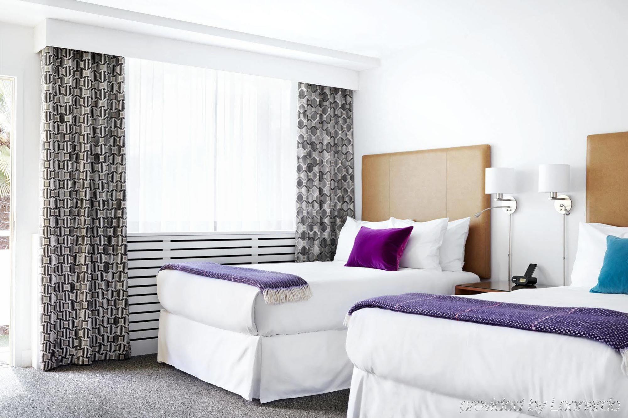 The Burrard Hotel Vancouver Bagian luar foto