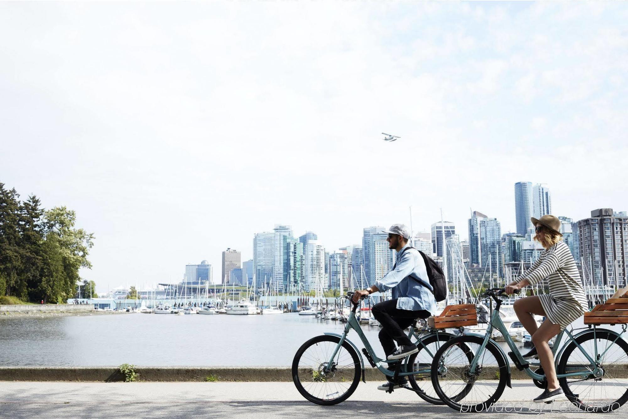 The Burrard Hotel Vancouver Bagian luar foto